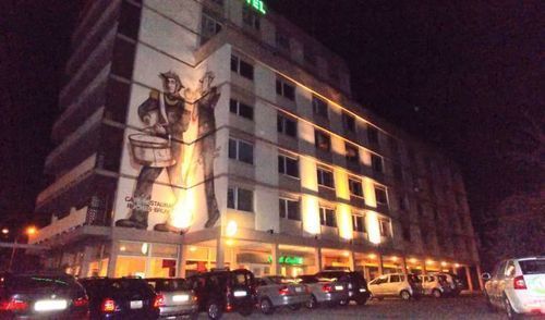 Hotel Castel Sion Bagian luar foto
